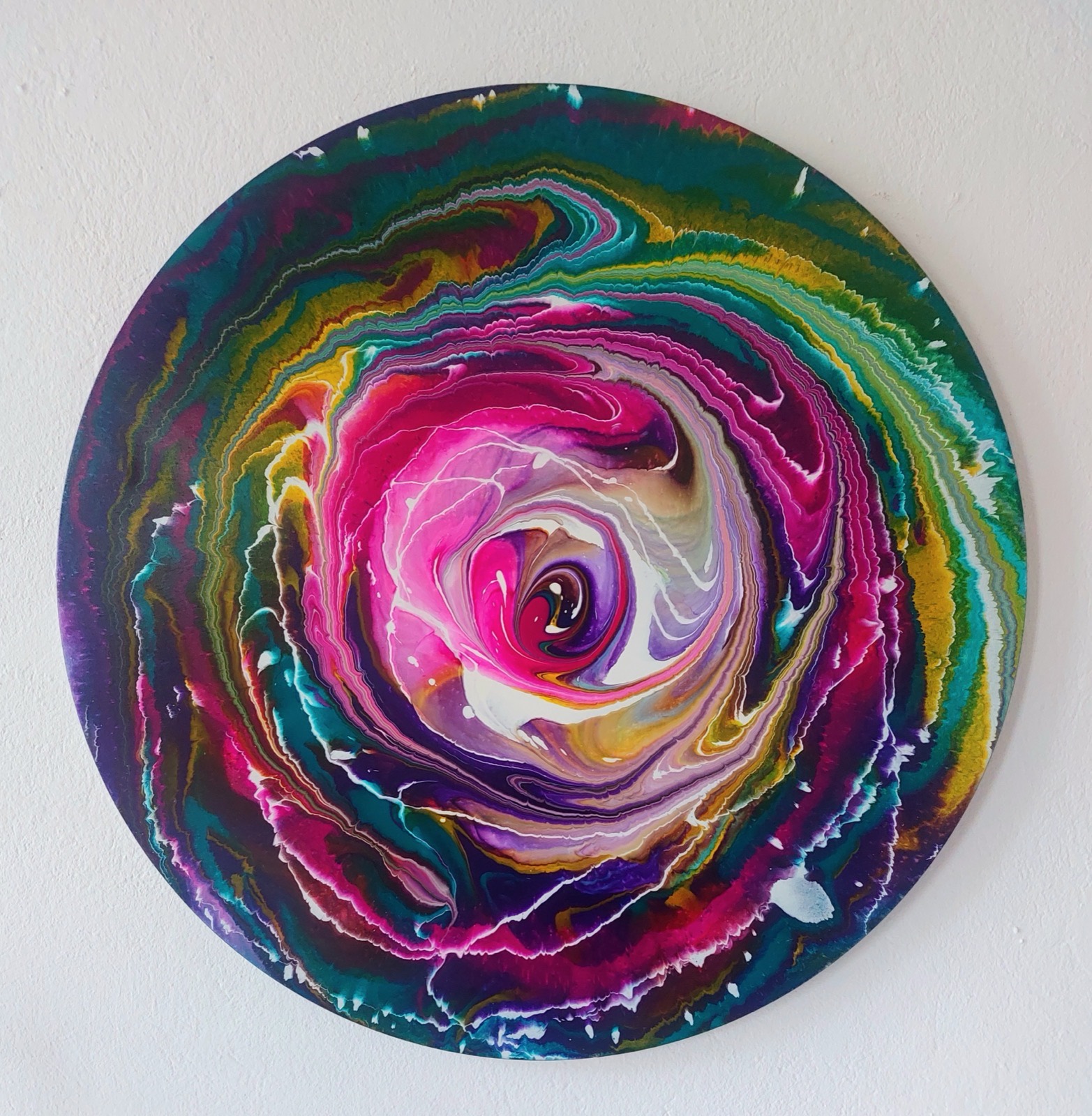Spin painting, rose